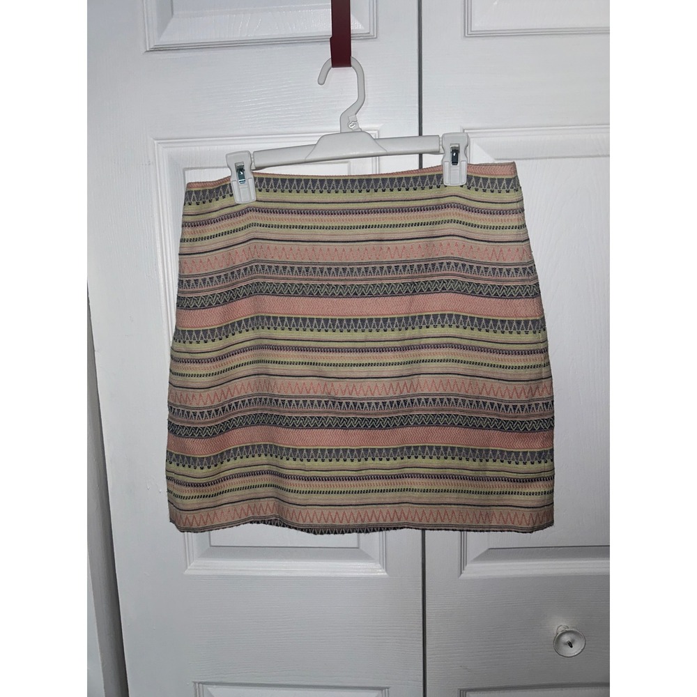 LOFT Multi Color Geometric Chevron Stripe Mini Skirt Size 10 Woven Textured
